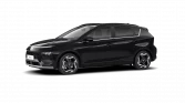 Schwarzer Hyundai Kompakt-SUV seitlich vor schwarzem Hintergrund, modernes urbanes Design sichtbar