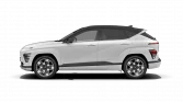 Weißer kompakter SUV in Seitenansicht vor schwarzem Hintergrund, modernes sportliches Design