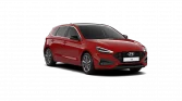 Roter Hyundai Kompaktwagen front-links im Studio mit dynamischem, modernem Design