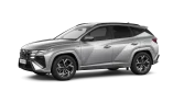 Silberner Hyundai SUV, Dreiviertel-Seitenansicht vor schwarzem Hintergrund