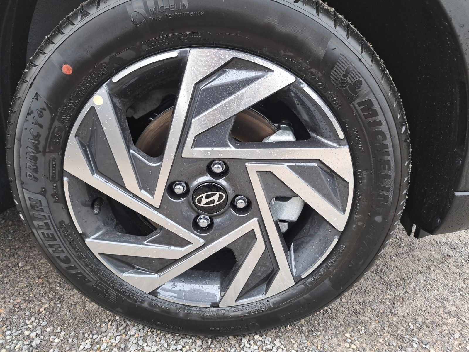 Fahrzeugabbildung Hyundai BAYON Bayon Trend 2WD 6-MT/MJ2025