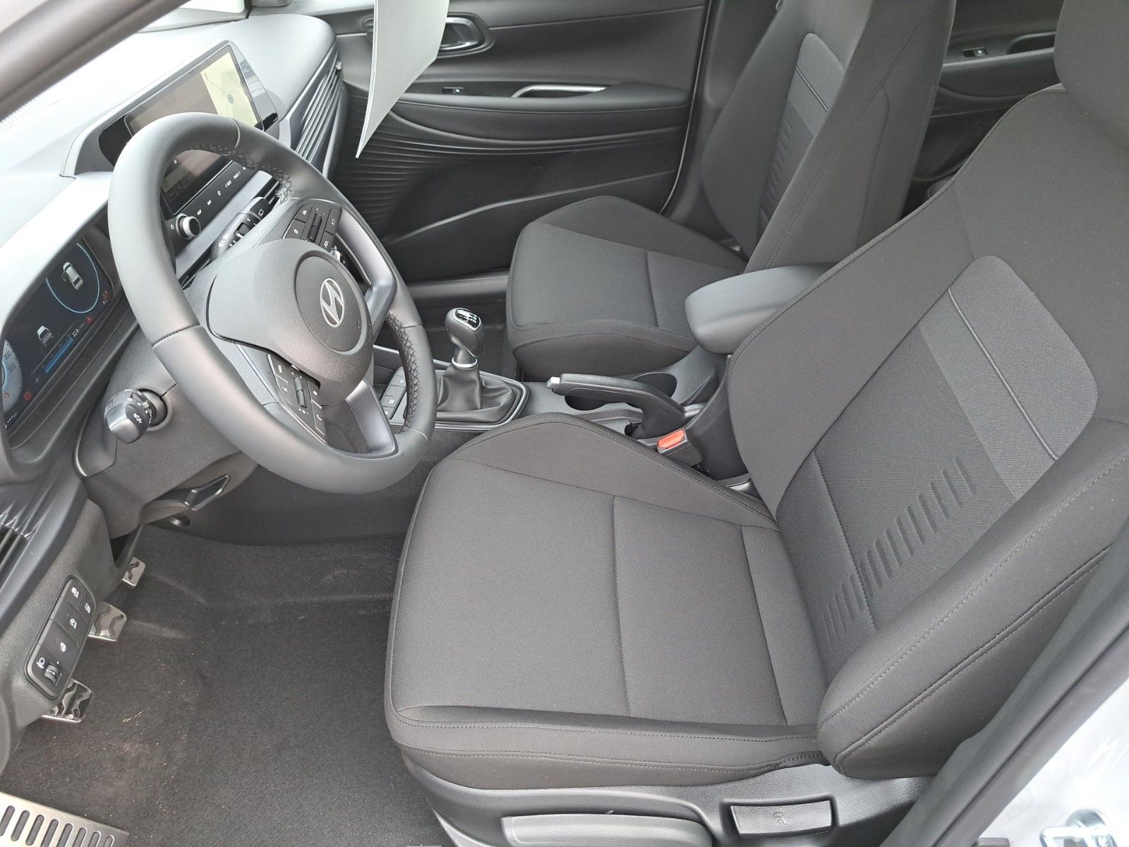 Fahrzeugabbildung Hyundai BAYON Bayon Trend 2WD 6-MT/MJ2025