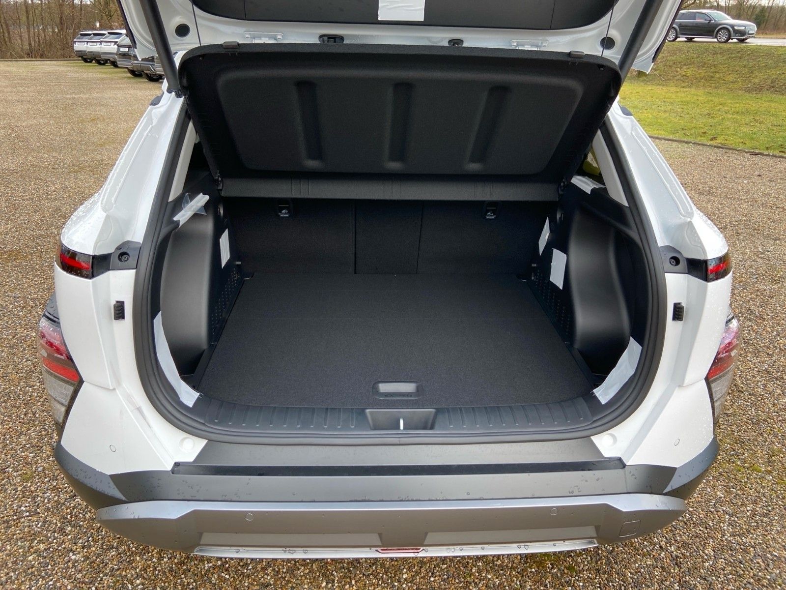 Fahrzeugabbildung Hyundai Kona Trend 2WD AUTOMATIK 138PS  el. Heckklappe