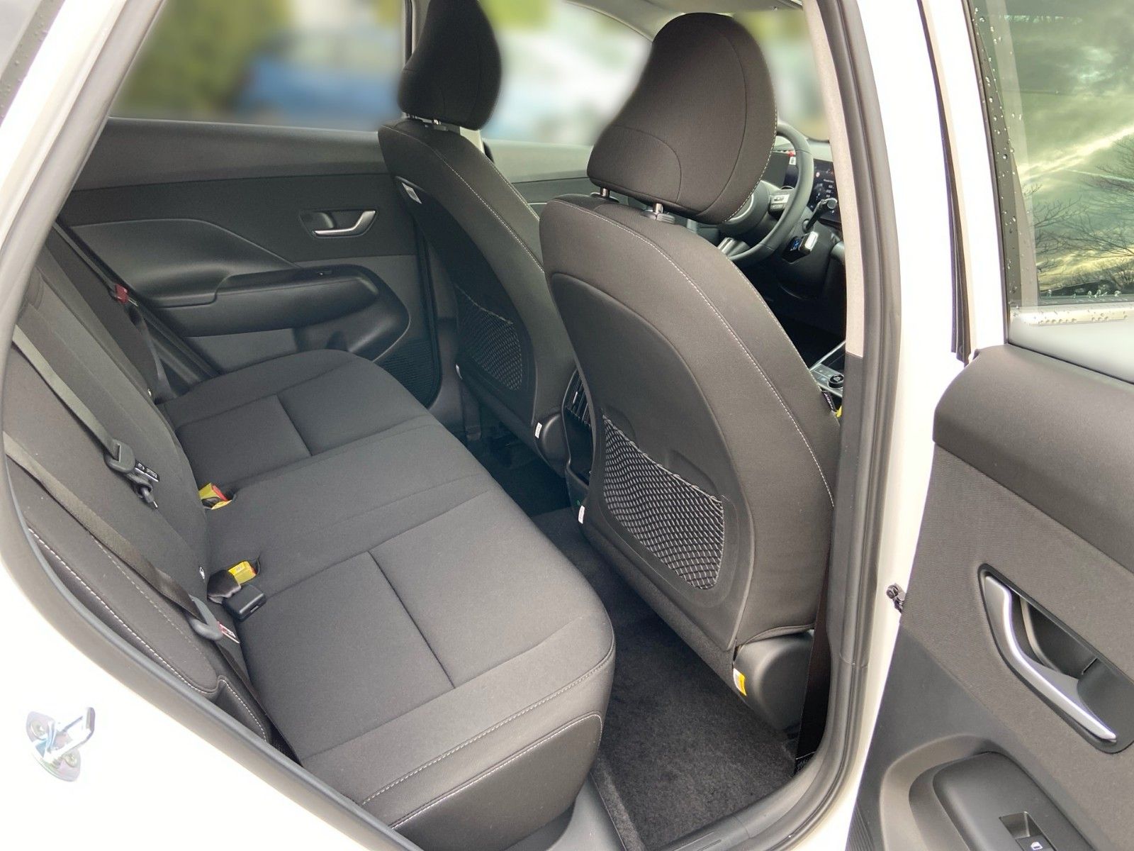 Fahrzeugabbildung Hyundai Kona Trend 2WD AUTOMATIK 138PS  el. Heckklappe