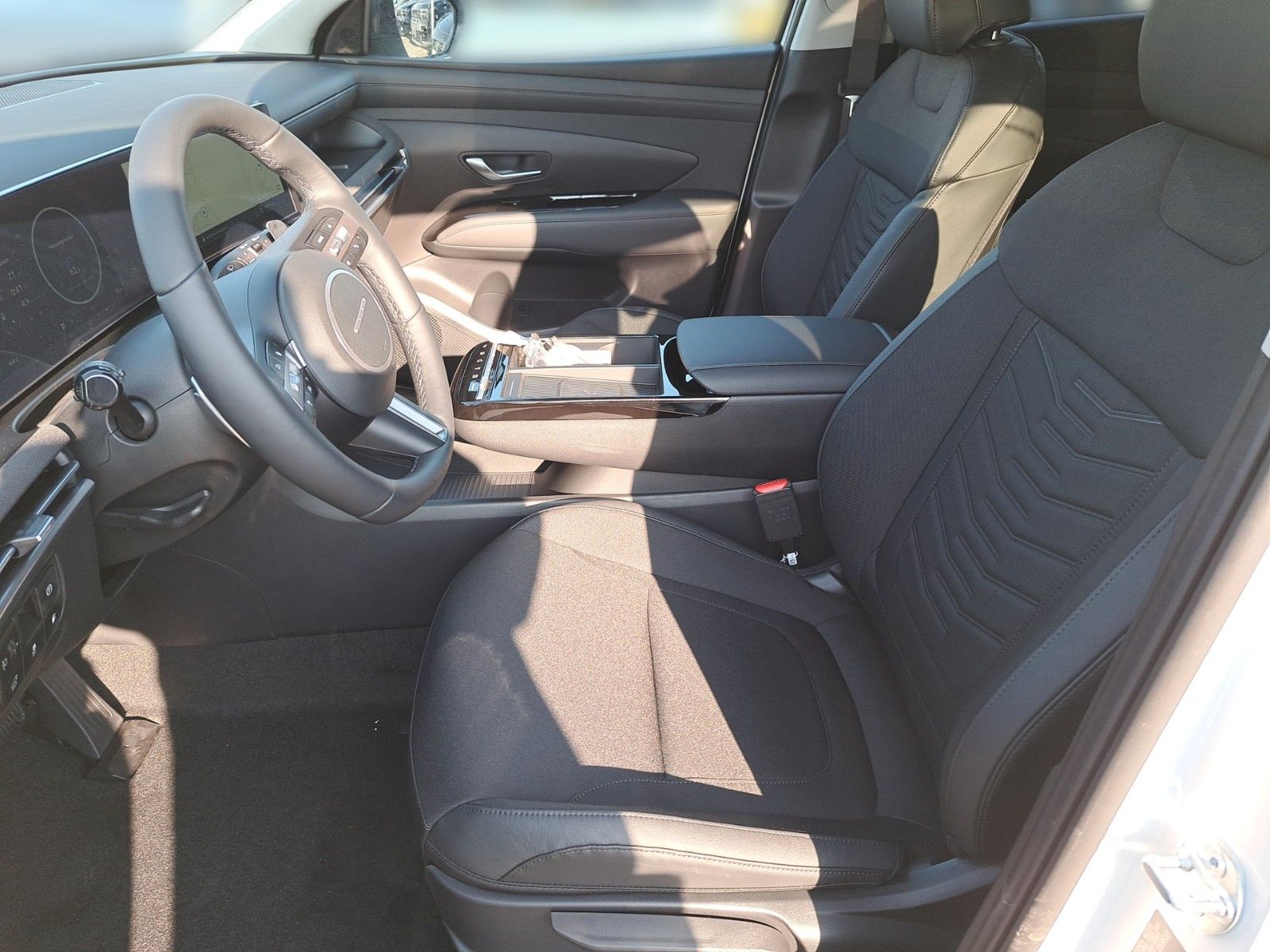 Fahrzeugabbildung Hyundai Tucson Trend Plug-In Hybrid 2WD 252PS