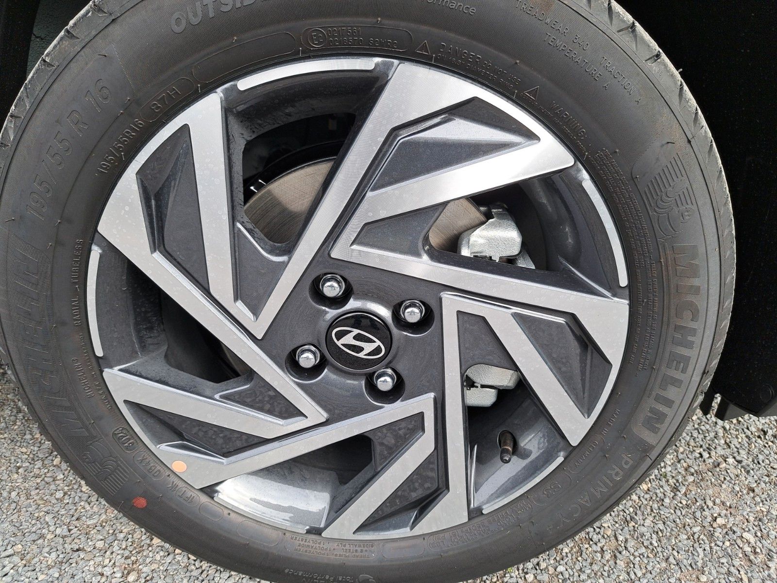 Fahrzeugabbildung Hyundai BAYON Bayon Trend 2WD 7-DCT