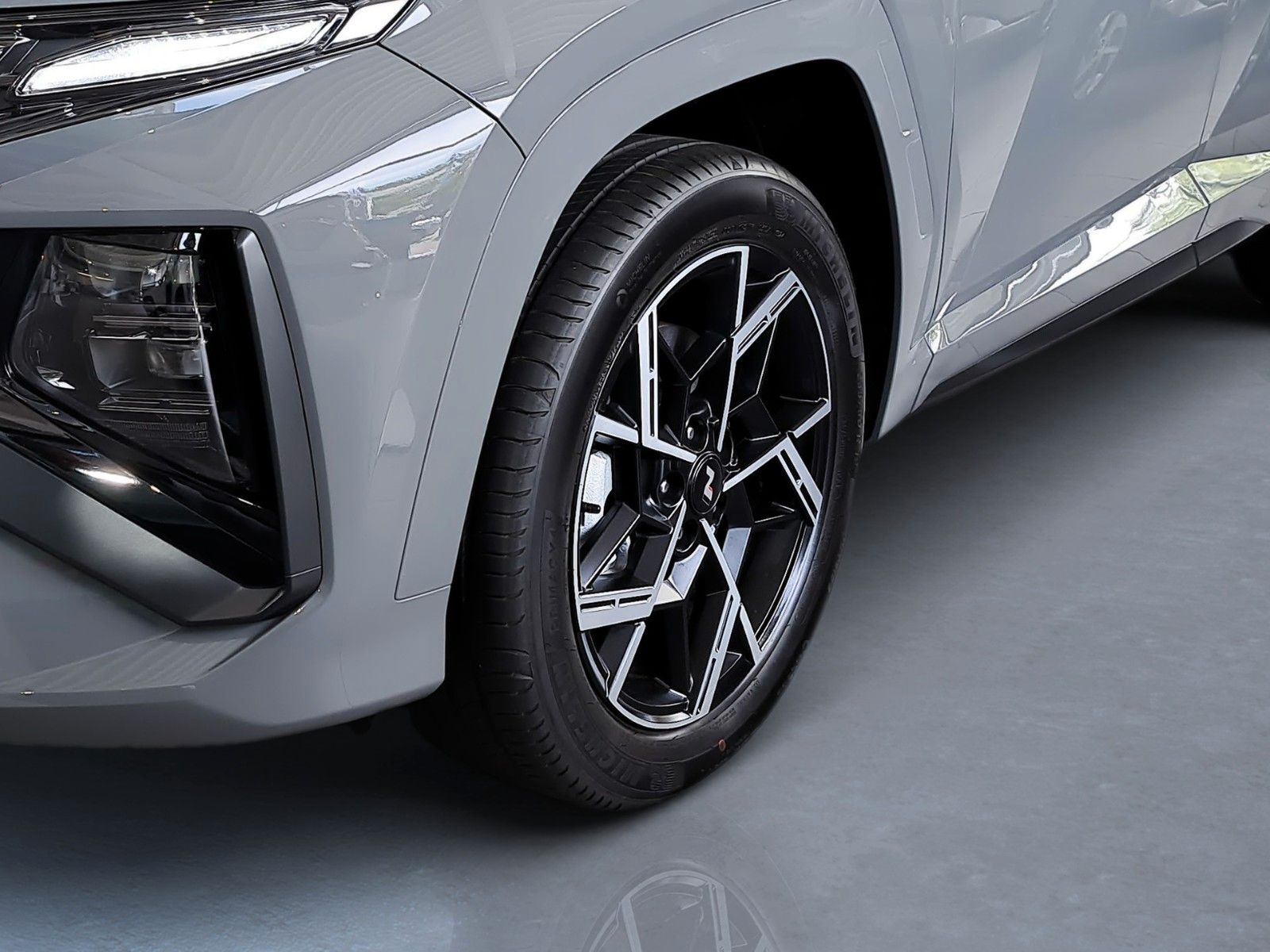 Fahrzeugabbildung Hyundai Tucson N Line Hybrid PHEV 4WD 252PS