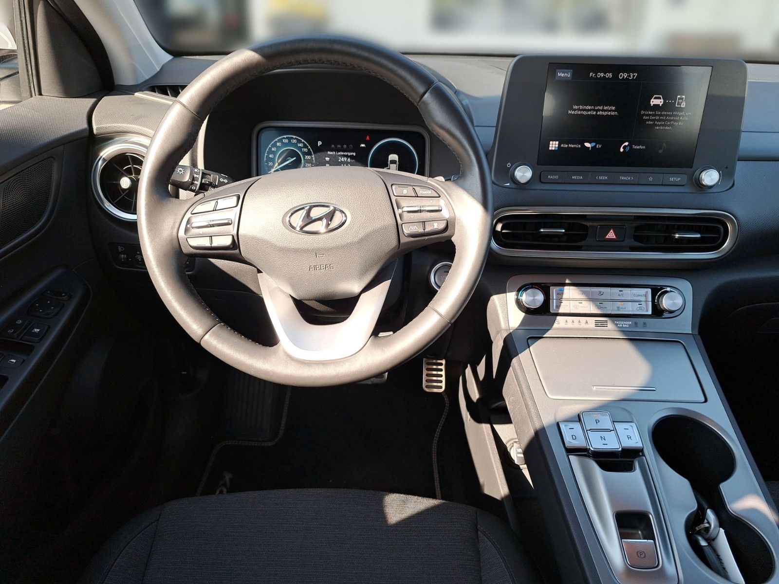 Fahrzeugabbildung Hyundai KONA Elektro