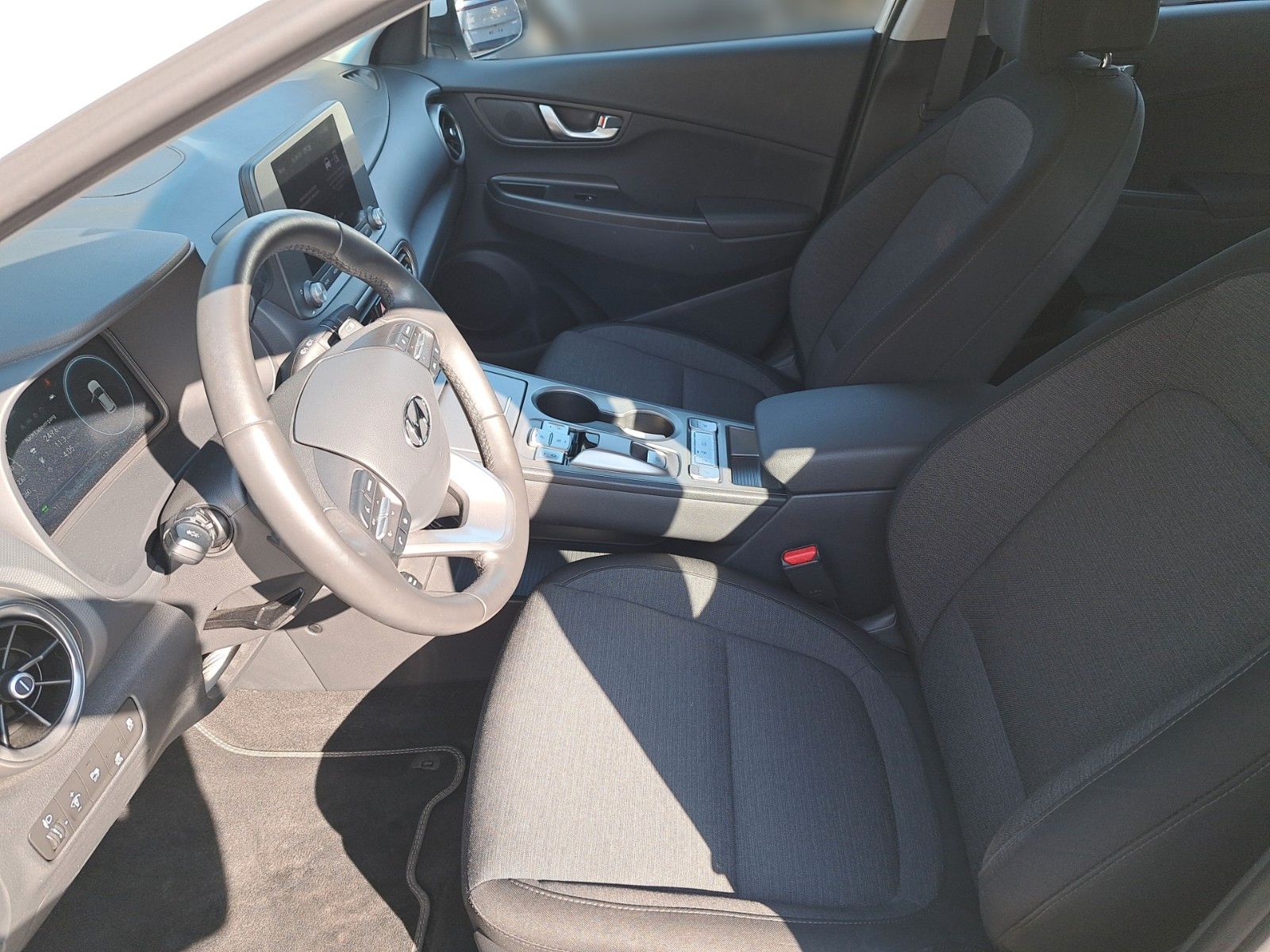 Fahrzeugabbildung Hyundai KONA Elektro