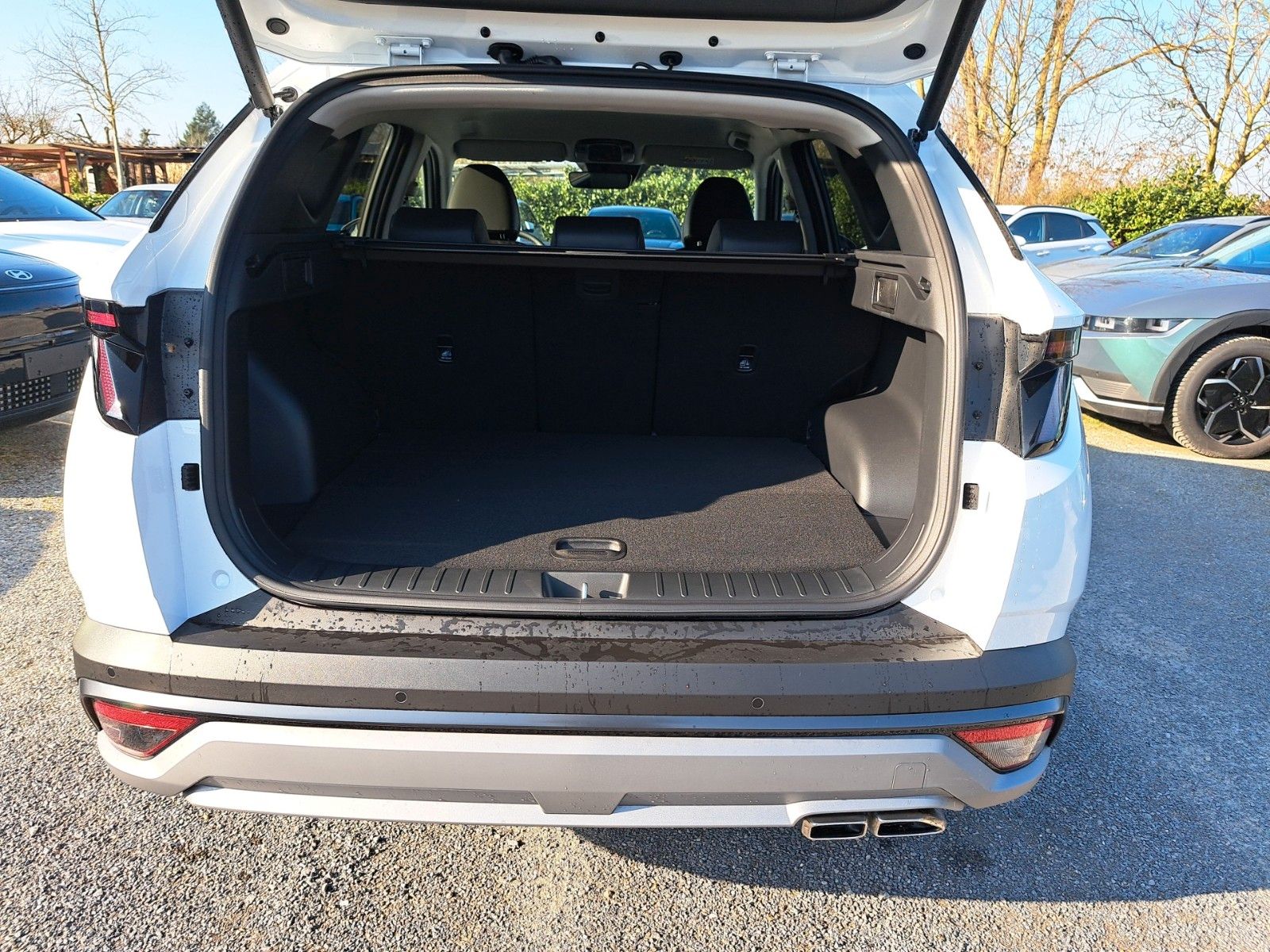 Fahrzeugabbildung Hyundai Tucson Trend Plug-In Hybrid 2WD 252PS