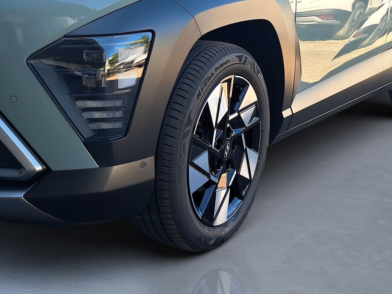 Fahrzeugabbildung Hyundai Kona Prime 2WD 170 PS/Navi/Elektr.Heckklappe