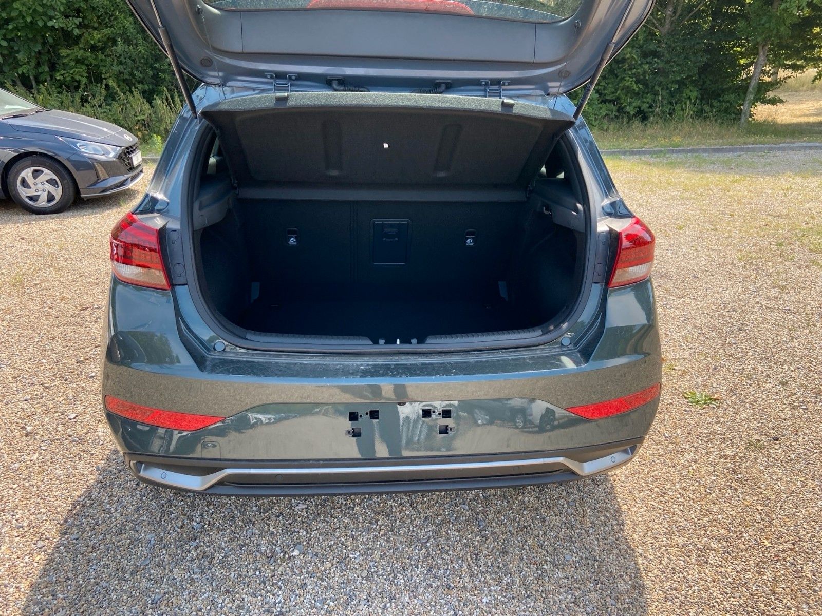 Fahrzeugabbildung Hyundai i30 Advantage Mild-Hybrid 140PS M/T