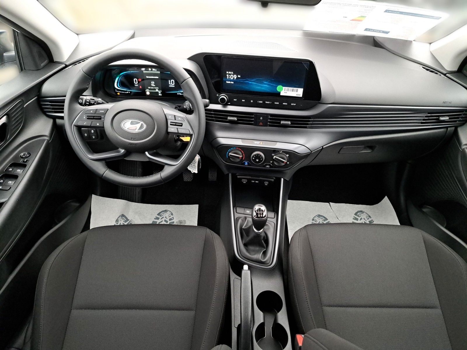 Fahrzeugabbildung Hyundai BAYON Bayon Select 2WD Navigation