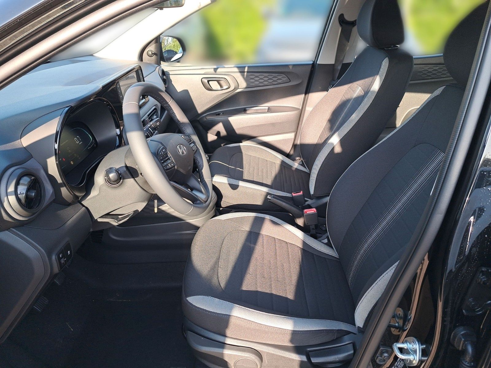 Fahrzeugabbildung Hyundai i10 Select 1.0 63PS Benziner