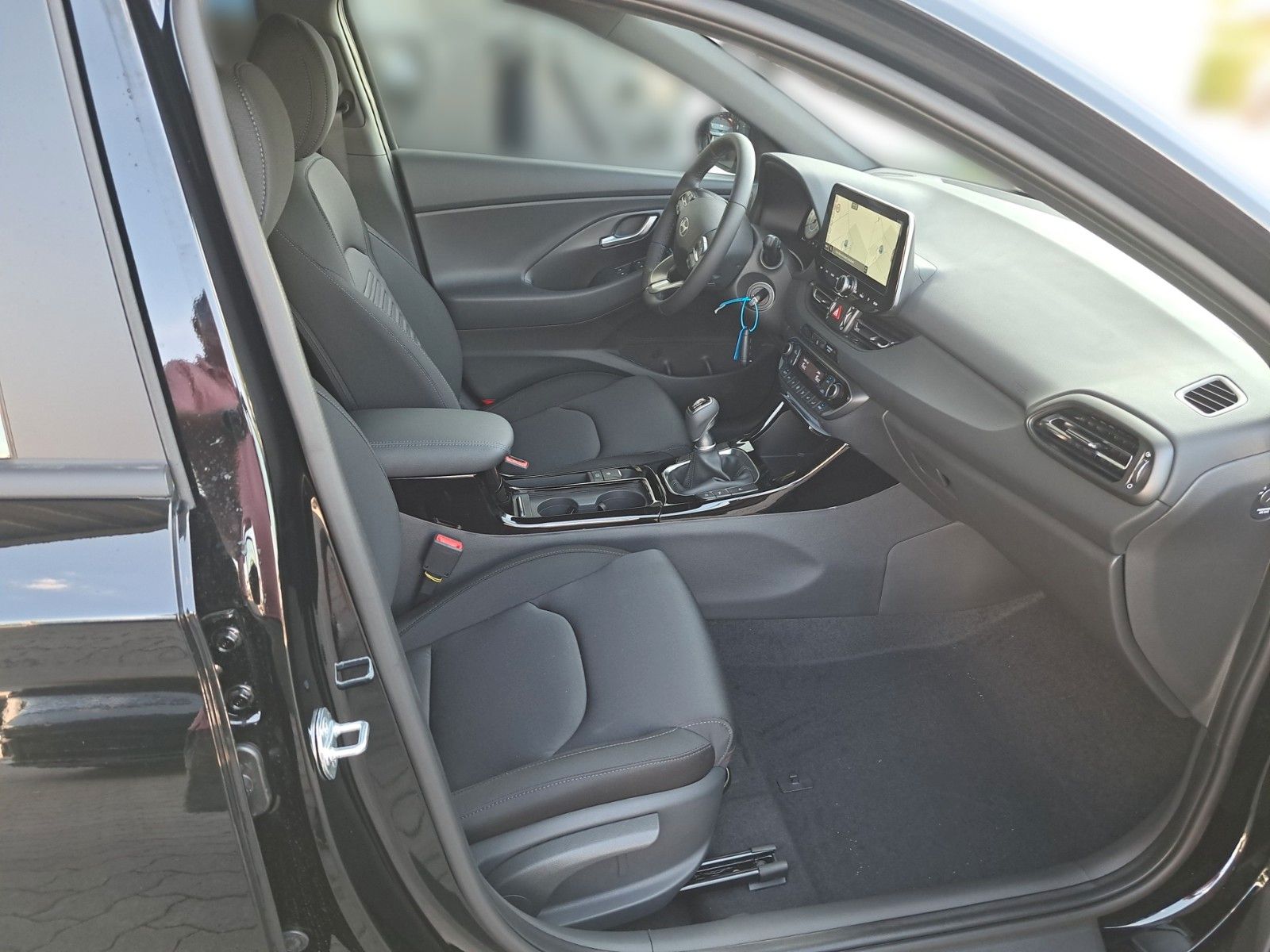 Fahrzeugabbildung Hyundai i30 cw Advantage Modelljahr 25 6-MT 100PS