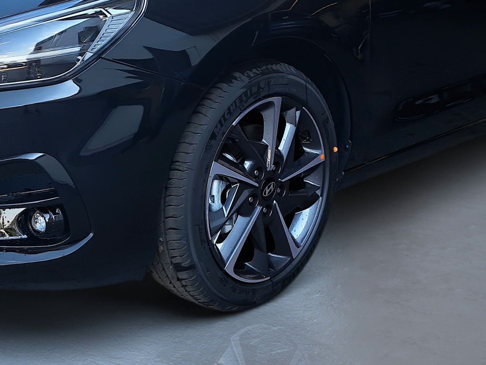 Fahrzeugabbildung Hyundai i30 cw Advantage Modelljahr 25 6-MT 100PS