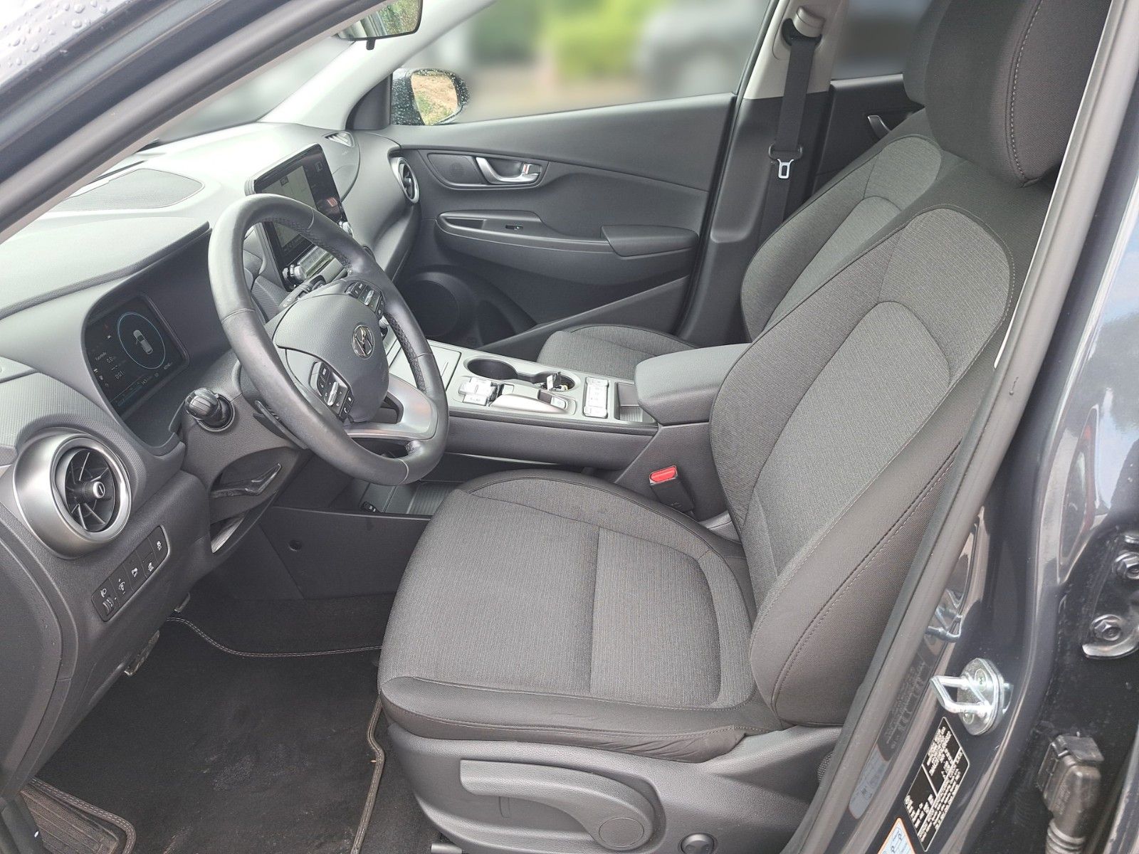 Fahrzeugabbildung Hyundai KONA Elektro/Wärmepumpe/Navi/LED