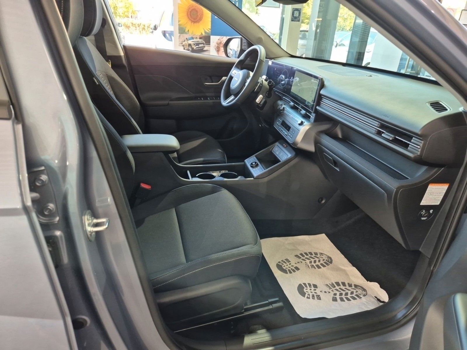 Fahrzeugabbildung Hyundai Kona Select Elektro 2WD/Wärmepumpe/Navi