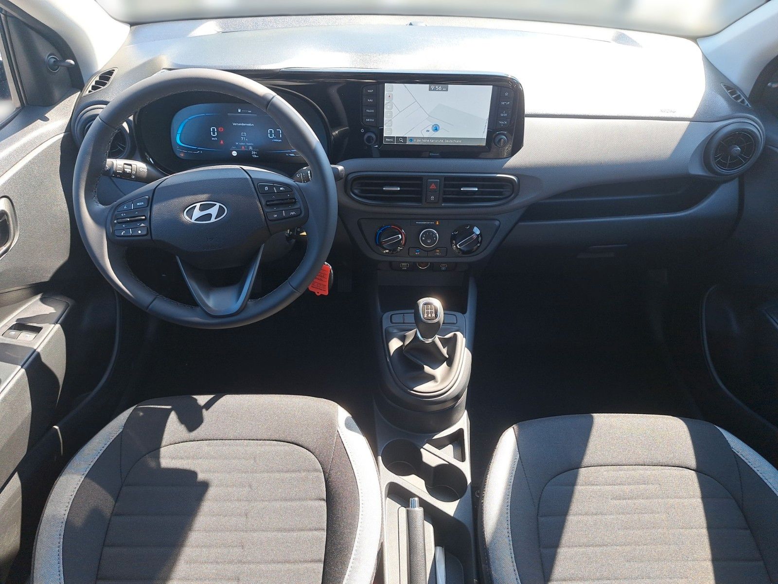 Fahrzeugabbildung Hyundai i10 Select Navigationssys./Freisprecheinrichtung