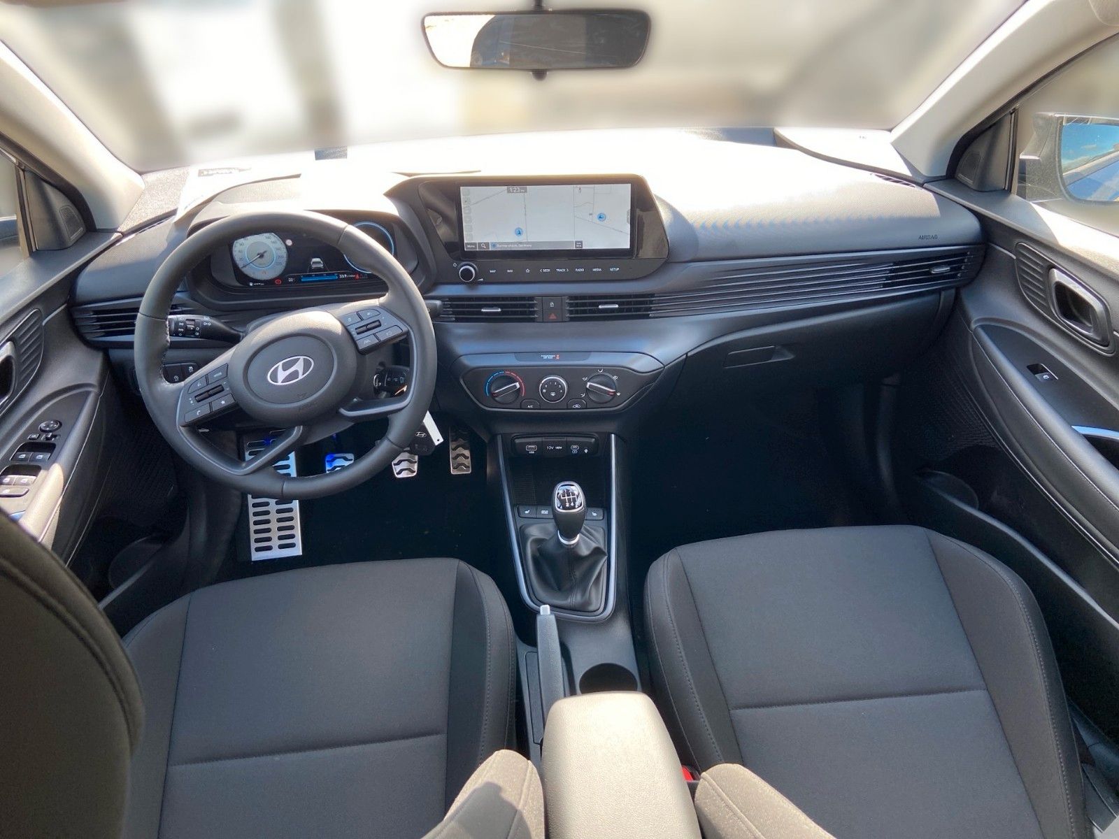 Fahrzeugabbildung Hyundai BAYON Bayon Trend 2WD 6-MT/Bose Soundsystem/Navi