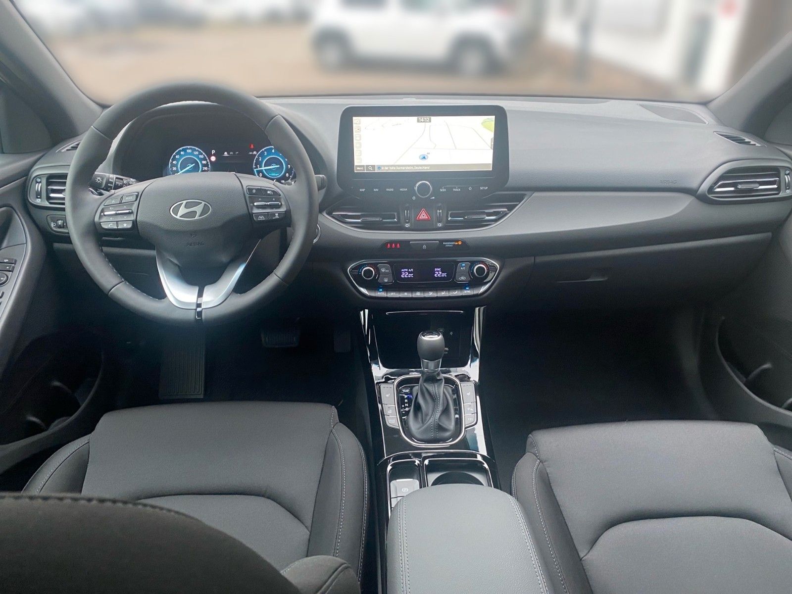 Fahrzeugabbildung Hyundai i30 Advantage 140PS 7-DCT Navi/LED/Sitzheizung