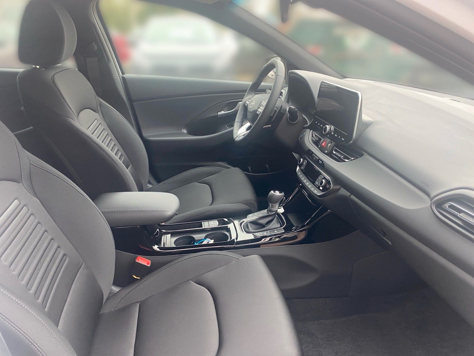 Fahrzeugabbildung Hyundai i30 Advantage 140PS 7-DCT Navi/LED/Sitzheizung