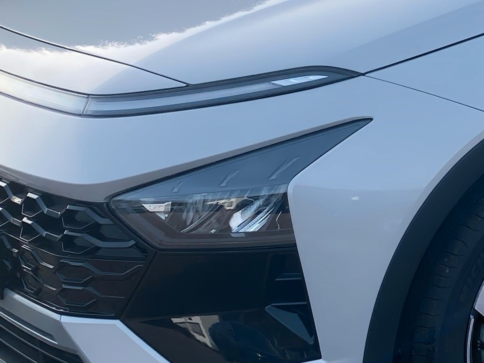 Fahrzeugabbildung Hyundai Trend 2WD 1.0 T-GDI (100 PS) 6-MT Navi/LED