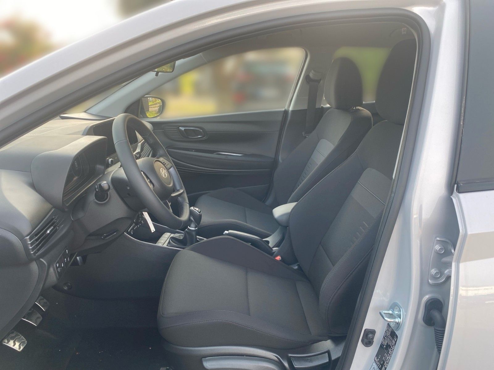 Fahrzeugabbildung Hyundai Trend 2WD 1.0 T-GDI (100 PS) 6-MT Navi/LED