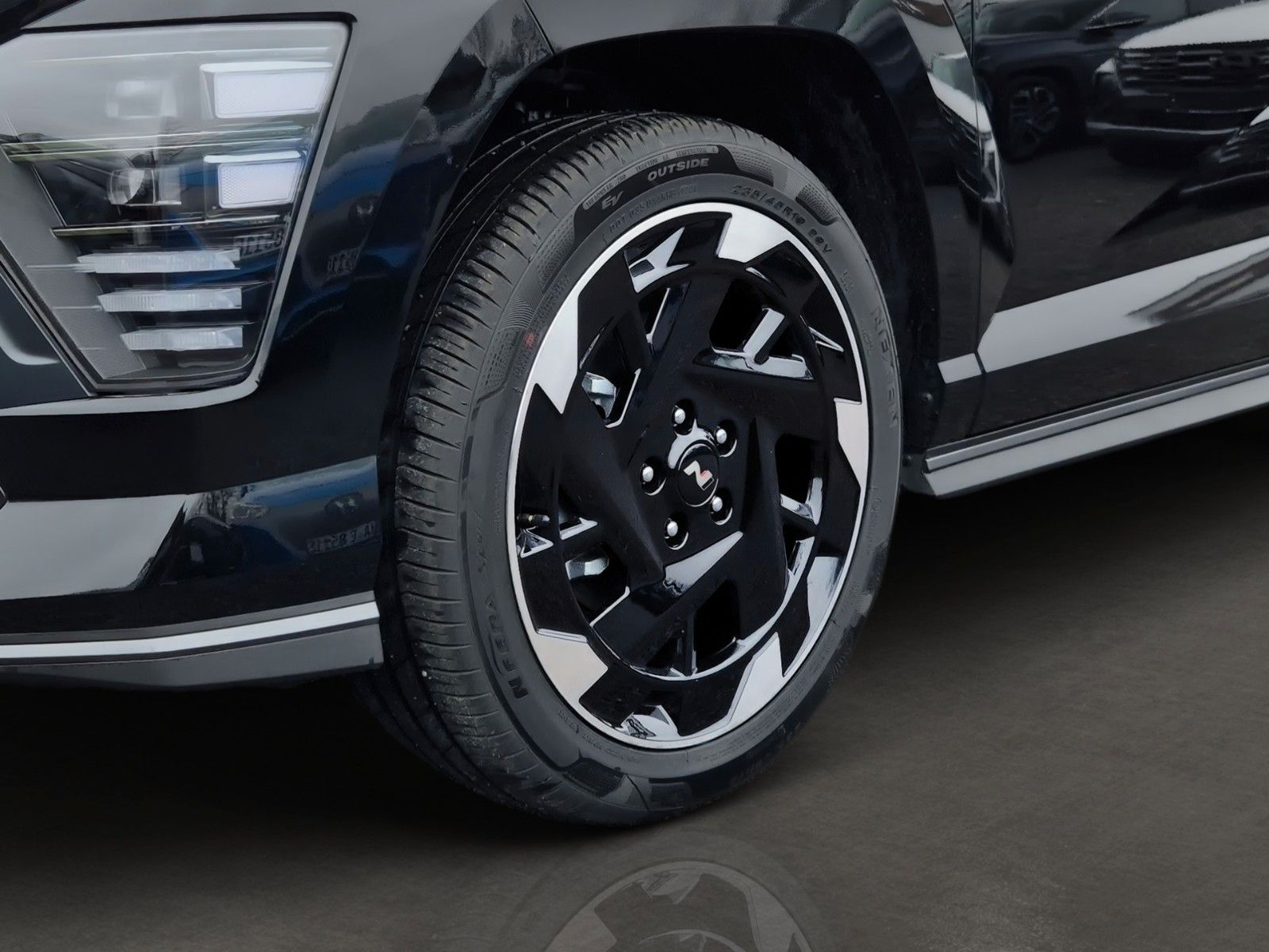 Fahrzeugabbildung Hyundai KONA Elektro N-Line 204PS/Wärmepumpe/LED/Navi