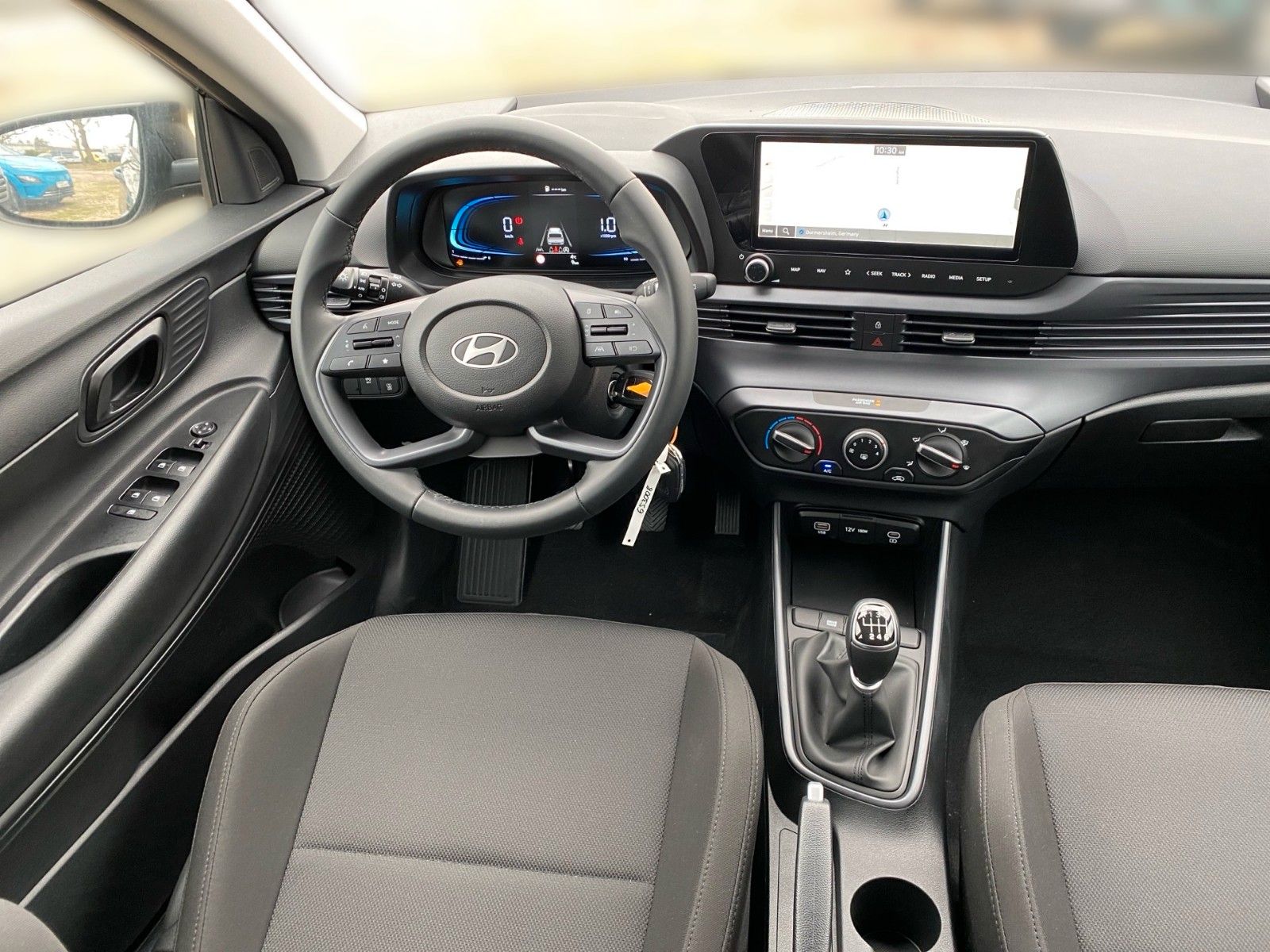 Fahrzeugabbildung Hyundai Select 1.0 T-GDI (100 PS) 6-MT 2WD