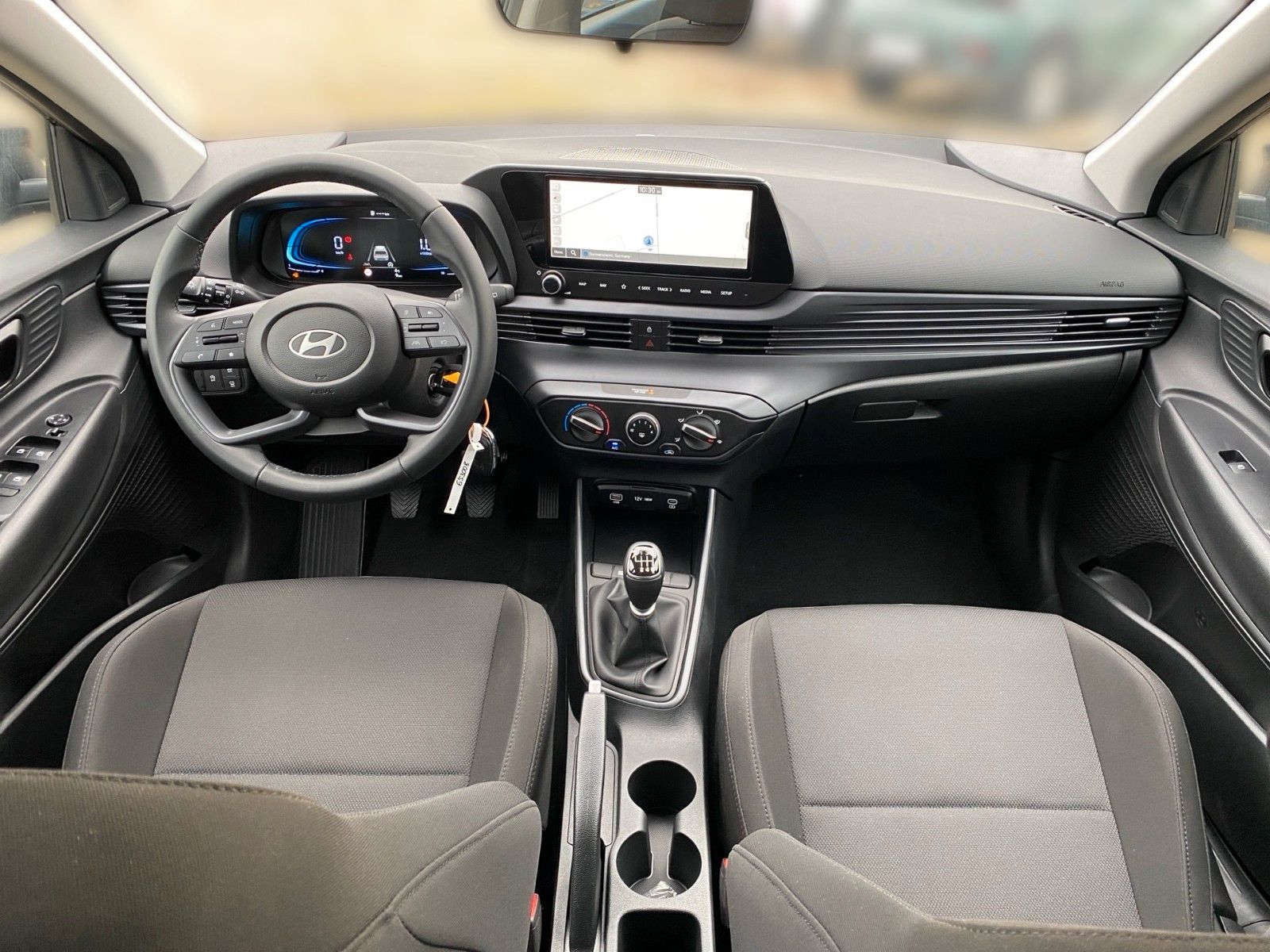 Fahrzeugabbildung Hyundai Select 1.0 T-GDI (100 PS) 6-MT 2WD