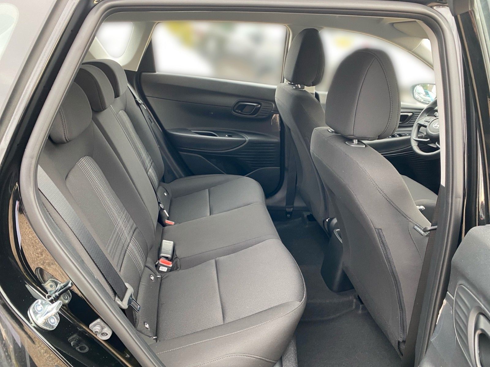 Fahrzeugabbildung Hyundai Select 1.0 T-GDI (100 PS) 6-MT 2WD