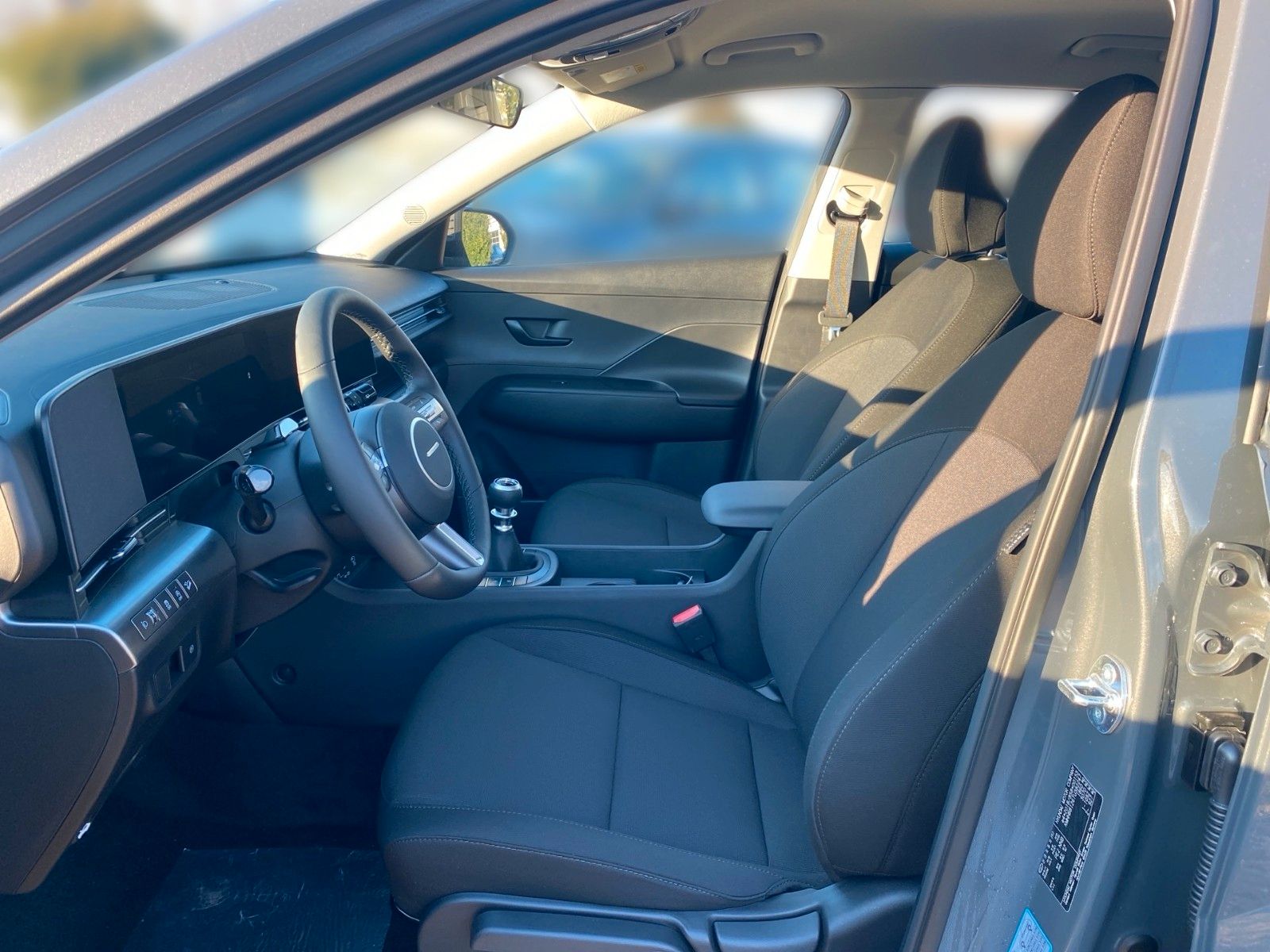 Fahrzeugabbildung Hyundai KONA Select 1.0 T-GDI (115 PS) 6-MT 2WD