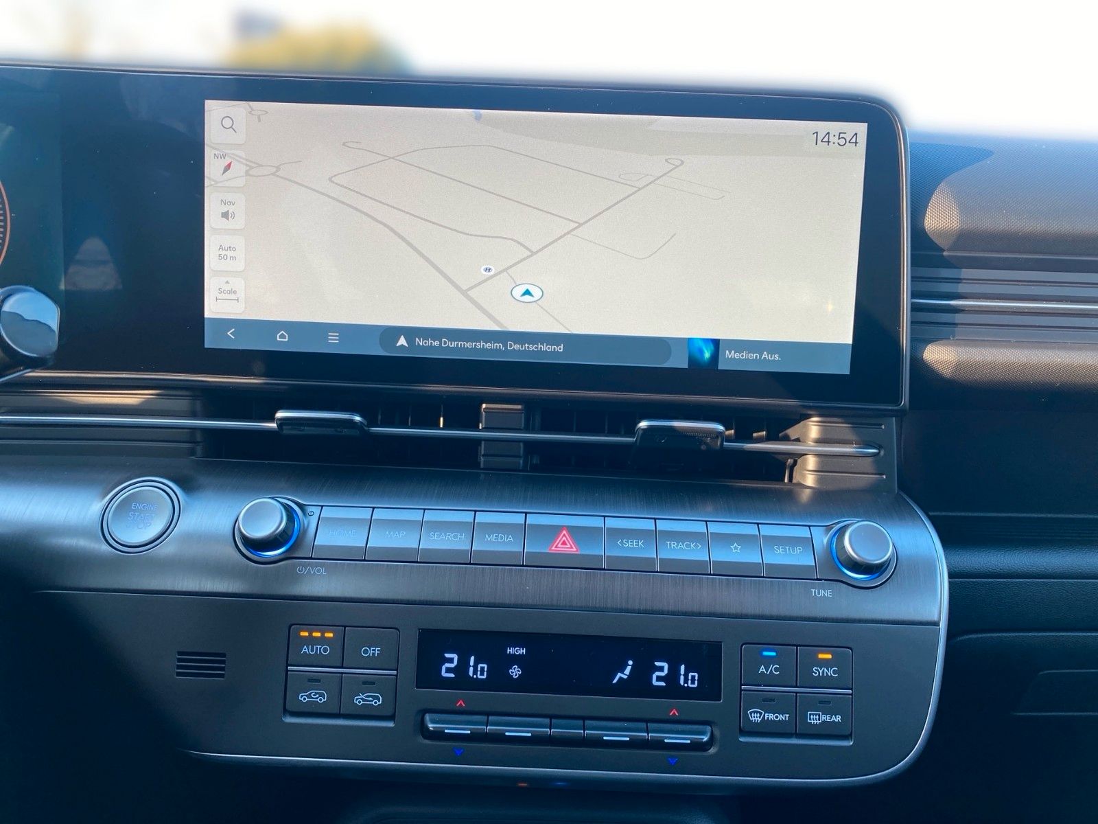 Fahrzeugabbildung Hyundai KONA Select 1.0 T-GDI (115 PS) 6-MT 2WD