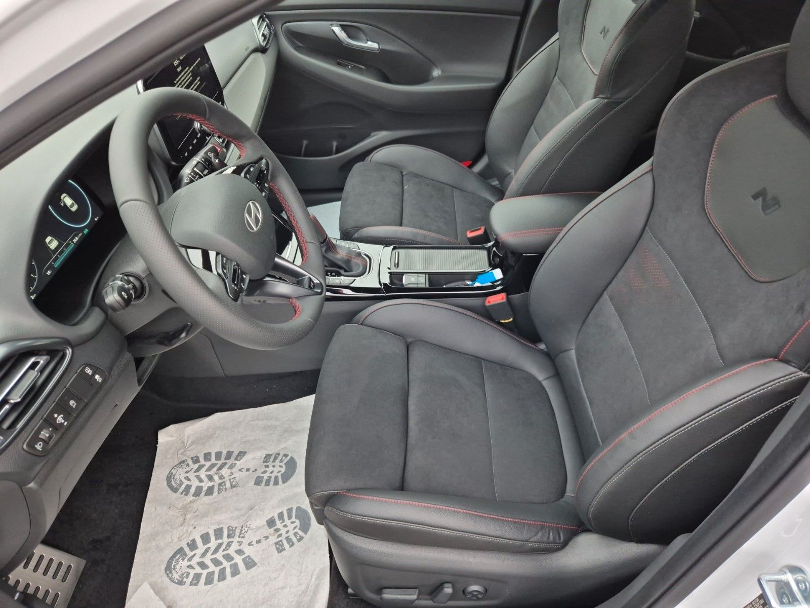 Fahrzeugabbildung Hyundai i30 1.5 T-GDI Kombi 7-DCT N Line LED/Navi/Kamera