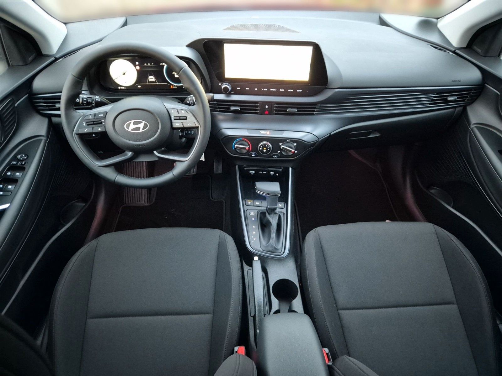 Fahrzeugabbildung Hyundai i20 1.0 T-GDI Trend 7-DCT 90PS /Alu/Navi/LED