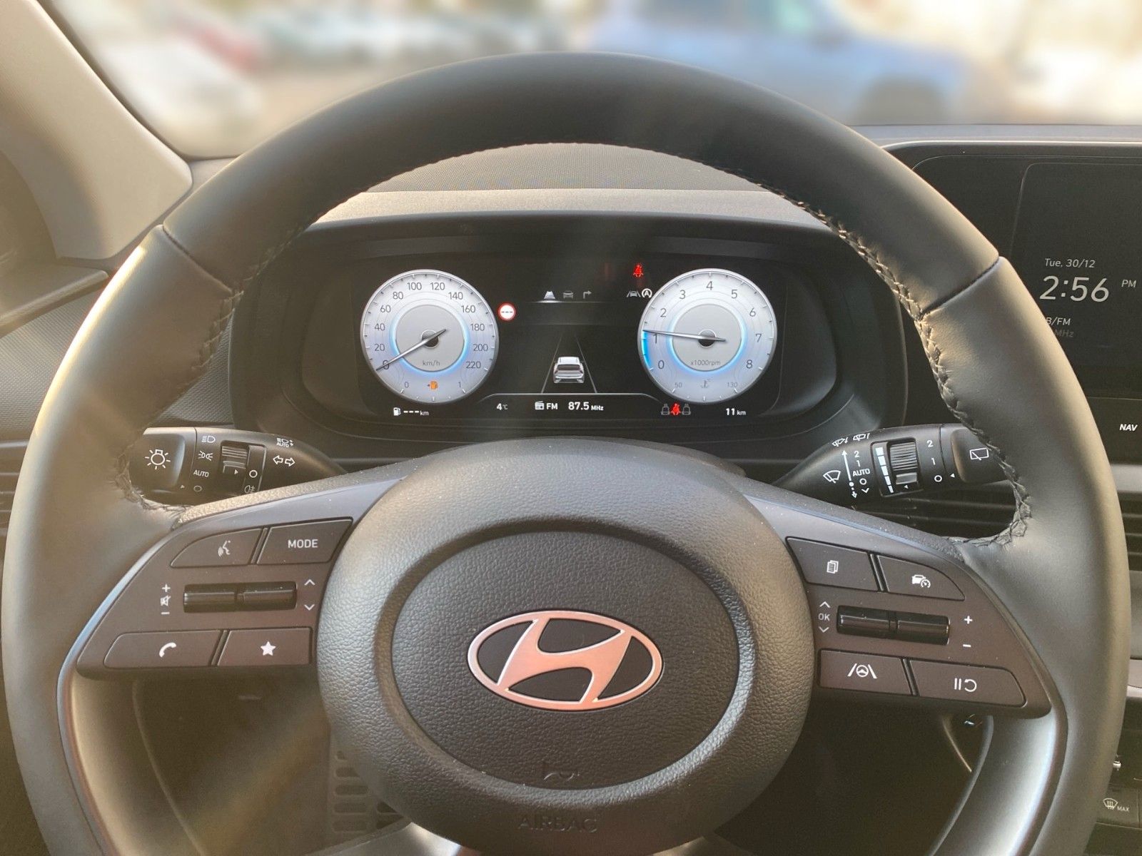 Fahrzeugabbildung Hyundai BAYON Prime 1.0L 100PS 6-M/T Navi/Sitzheizu/Bose