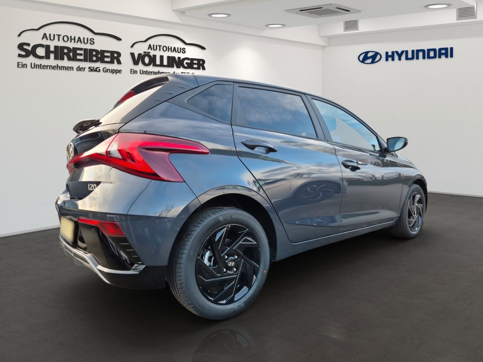 Fahrzeugabbildung Hyundai i20 1.0 T-GDI Blackline M/T 90PS /Alu/Navi/LED