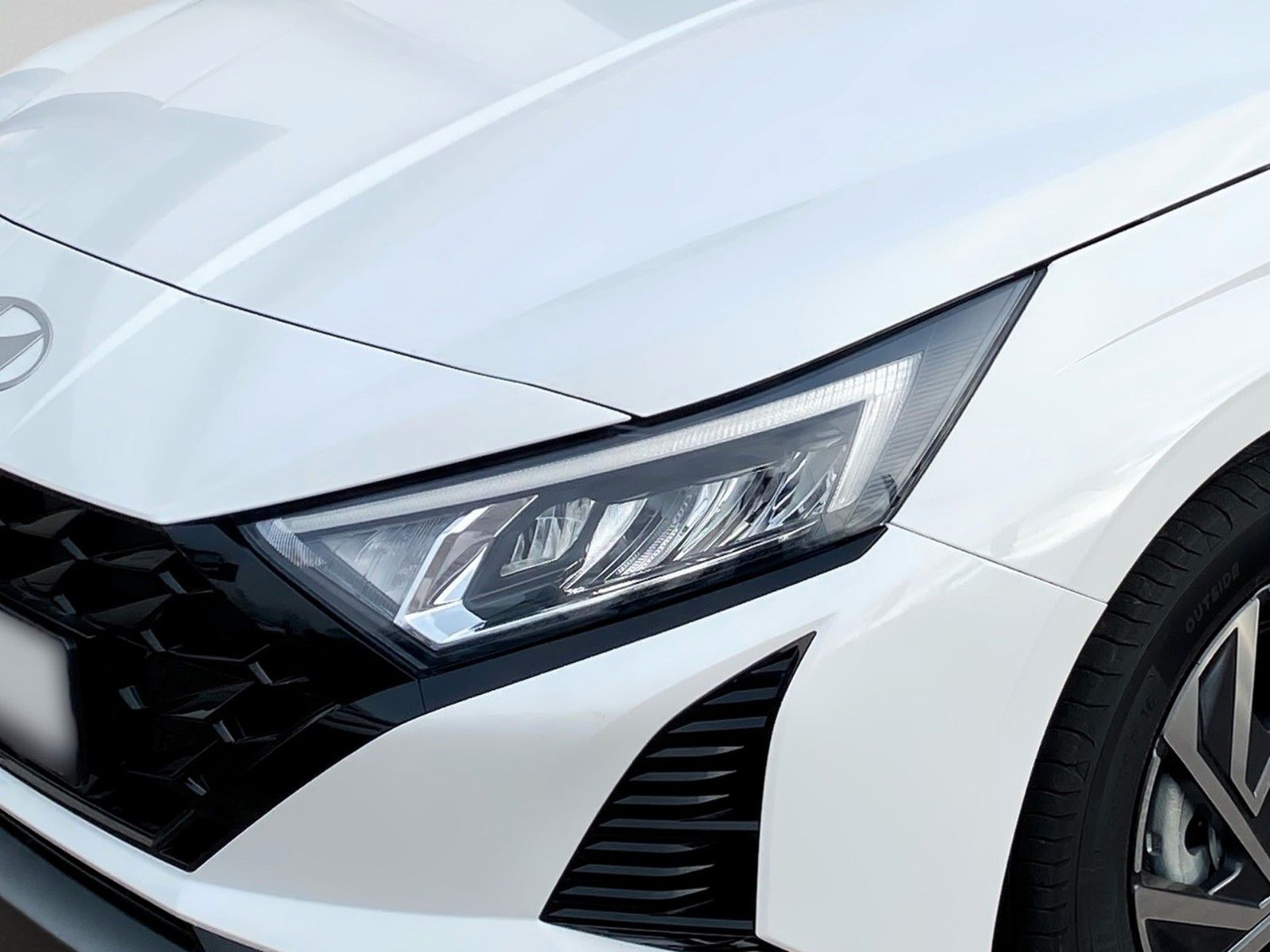 Fahrzeugabbildung Hyundai i20 1.0 T-GDI Trend 7-DCT 90PS /Alu/Navi/LED