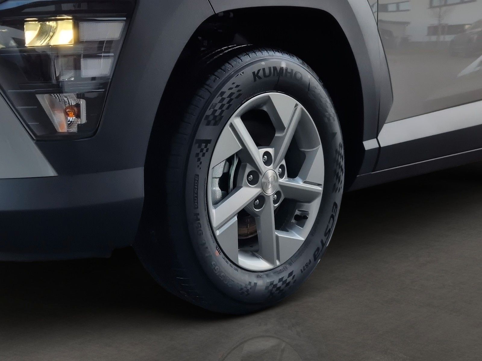 Fahrzeugabbildung Hyundai KONA Select 1.0 T-GDI (115 PS) 6-MT 2WD