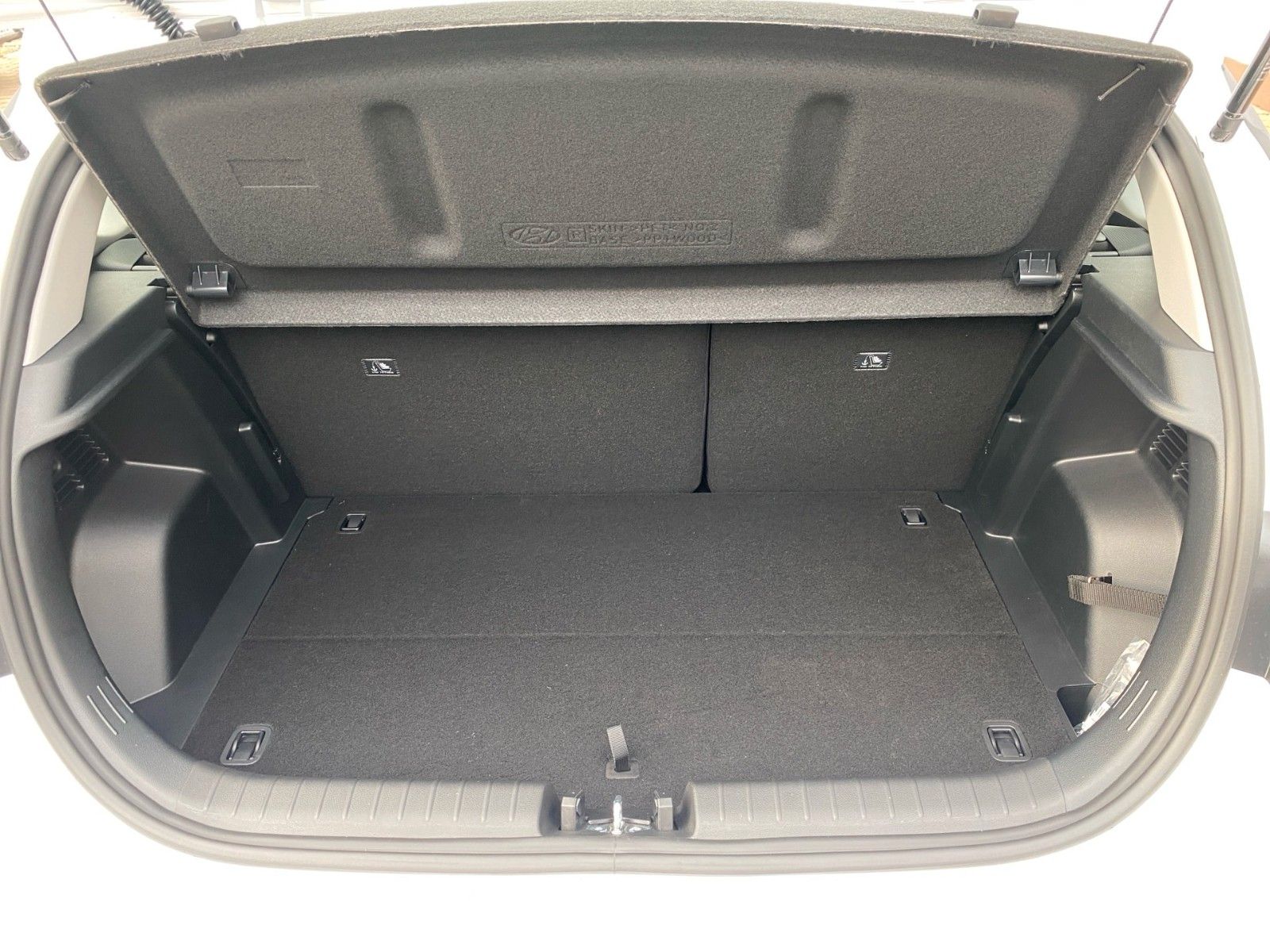 Fahrzeugabbildung Hyundai i20 1.0 T-GDI Trend M/T(MJ 25) Navi,Klima,Kamera