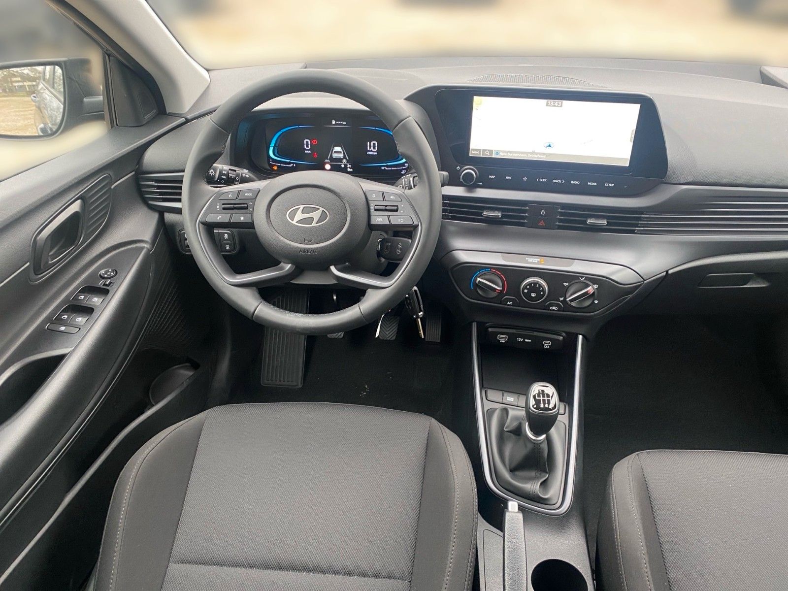 Fahrzeugabbildung Hyundai Select 1.0 T-GDI (100 PS) 6-MT 2WD Navi/Kamera