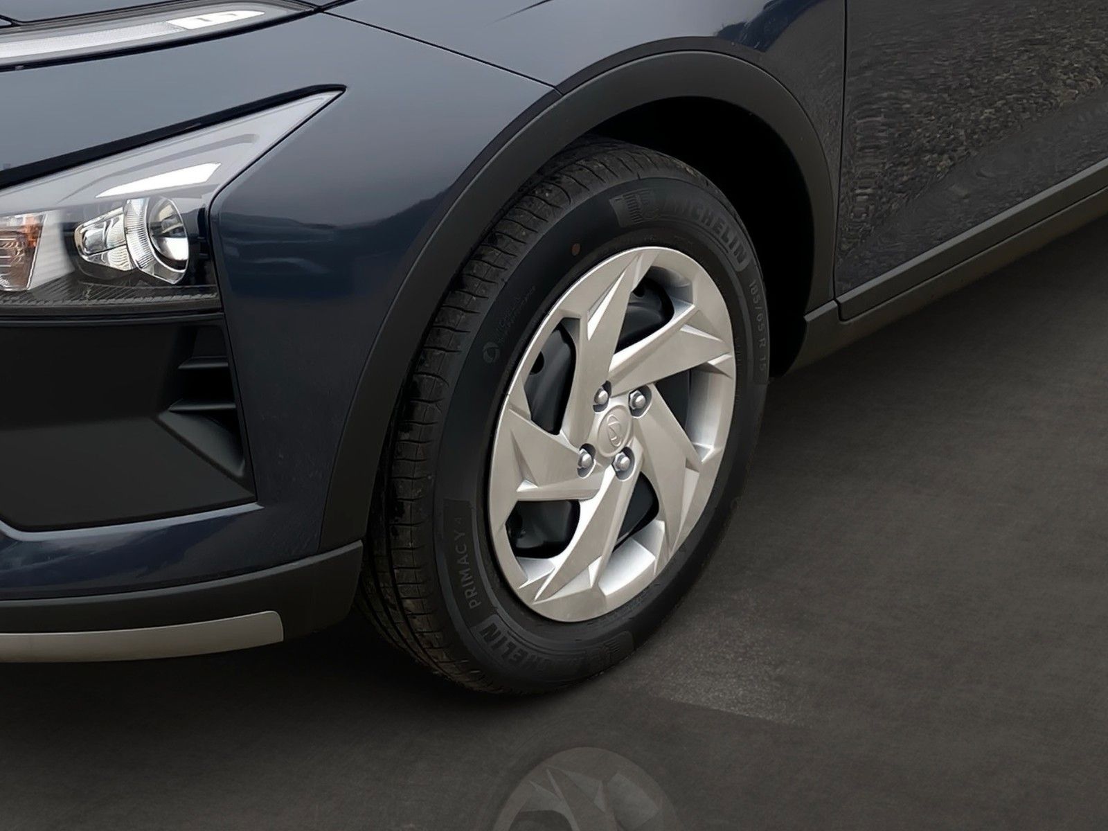 Fahrzeugabbildung Hyundai Select 1.0 T-GDI (100 PS) 6-MT 2WD Navi/Kamera