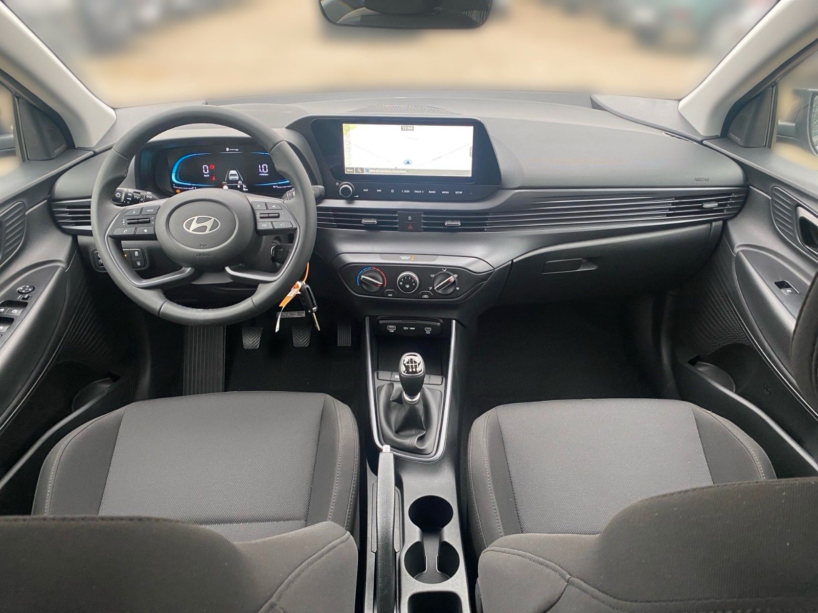 Fahrzeugabbildung Hyundai Select 1.0 T-GDI (100 PS) 6-MT 2WD Navi/Kamera