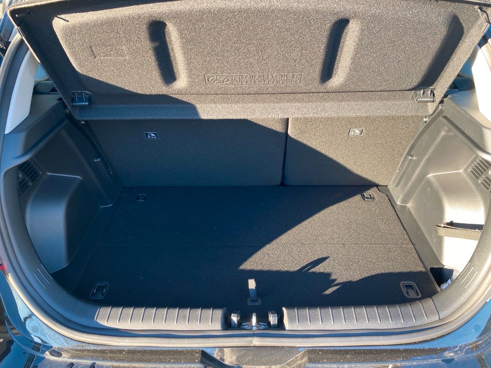 Fahrzeugabbildung Hyundai i20 Trend 1.0 T-GDI (90 PS) 7-DCT NAV/KLIM./KAM.