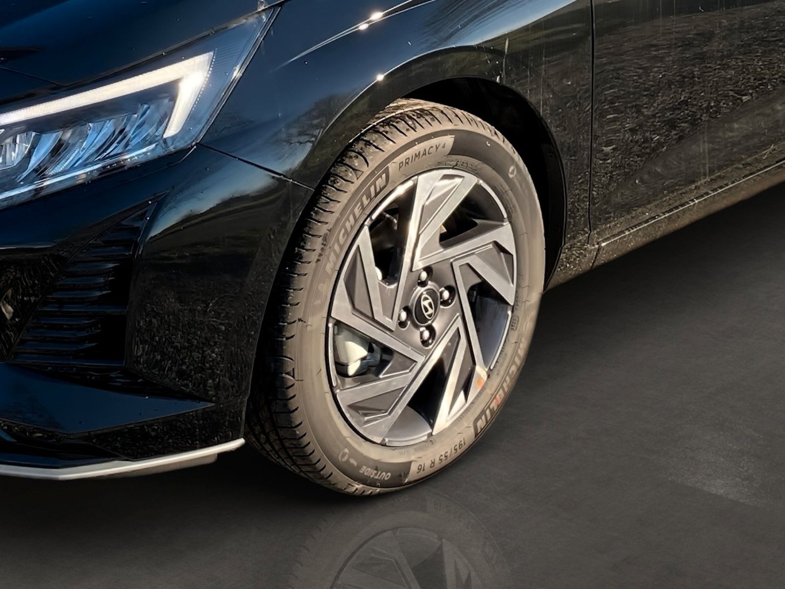 Fahrzeugabbildung Hyundai i20 Trend 1.0 T-GDI (90 PS) 7-DCT NAV/KLIM./KAM.