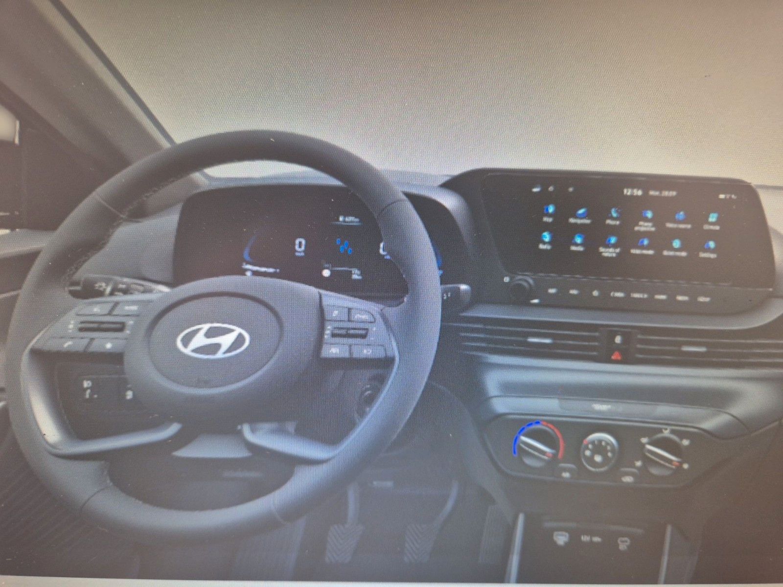 Fahrzeugabbildung Hyundai i20 Select 6-MT Navi/Kamera/Freisprech.