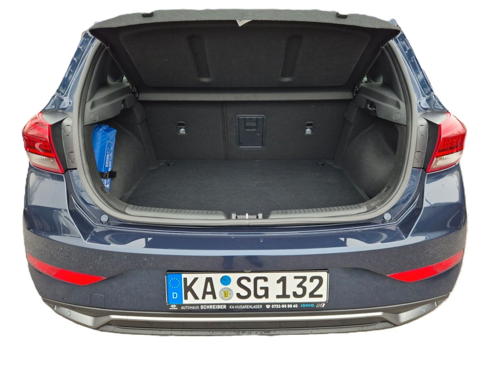 Fahrzeugabbildung Hyundai i30 Advantage + 100PS 7-DCT/LED/Navi/Sitzheizung