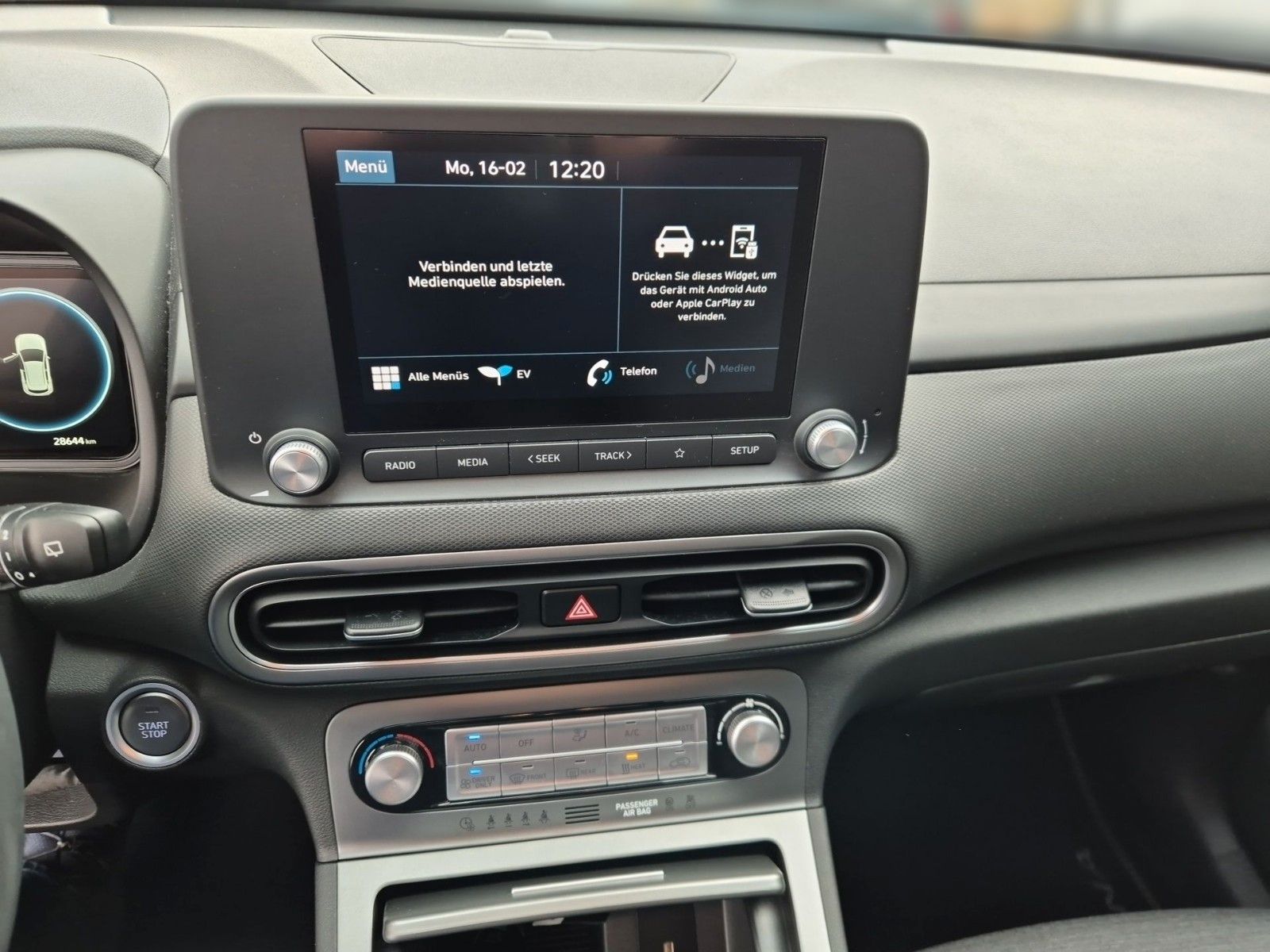 Fahrzeugabbildung Hyundai KONA Elektro Select 136 PS 39KW/Car Play