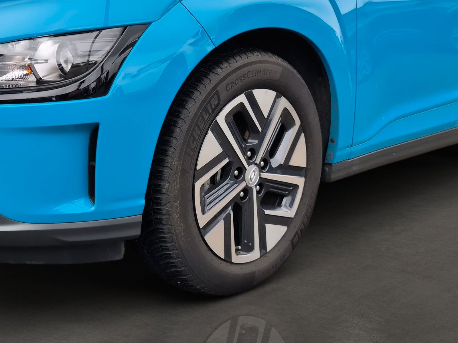 Fahrzeugabbildung Hyundai KONA Elektro Select 136 PS 39KW/Car Play